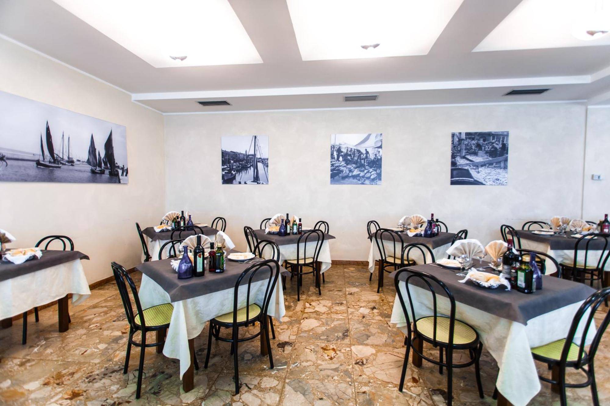 צ'סנטיקו Hotel Garden מראה חיצוני תמונה